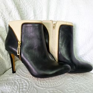 Banana Republic Black and Cream Leather Booties